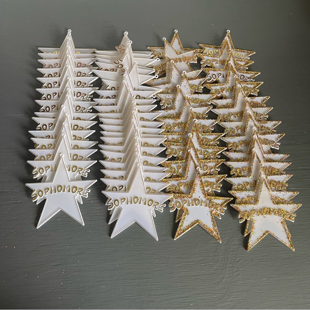 High School Homecoming Mum Trinkets Charms Decorations Sophomore Gold Star Lot